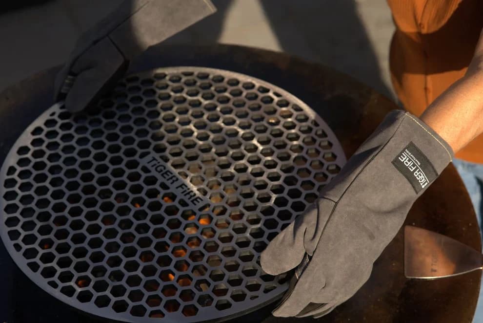 Lederhandschuhe - Tiger Fire Plancha BBQ