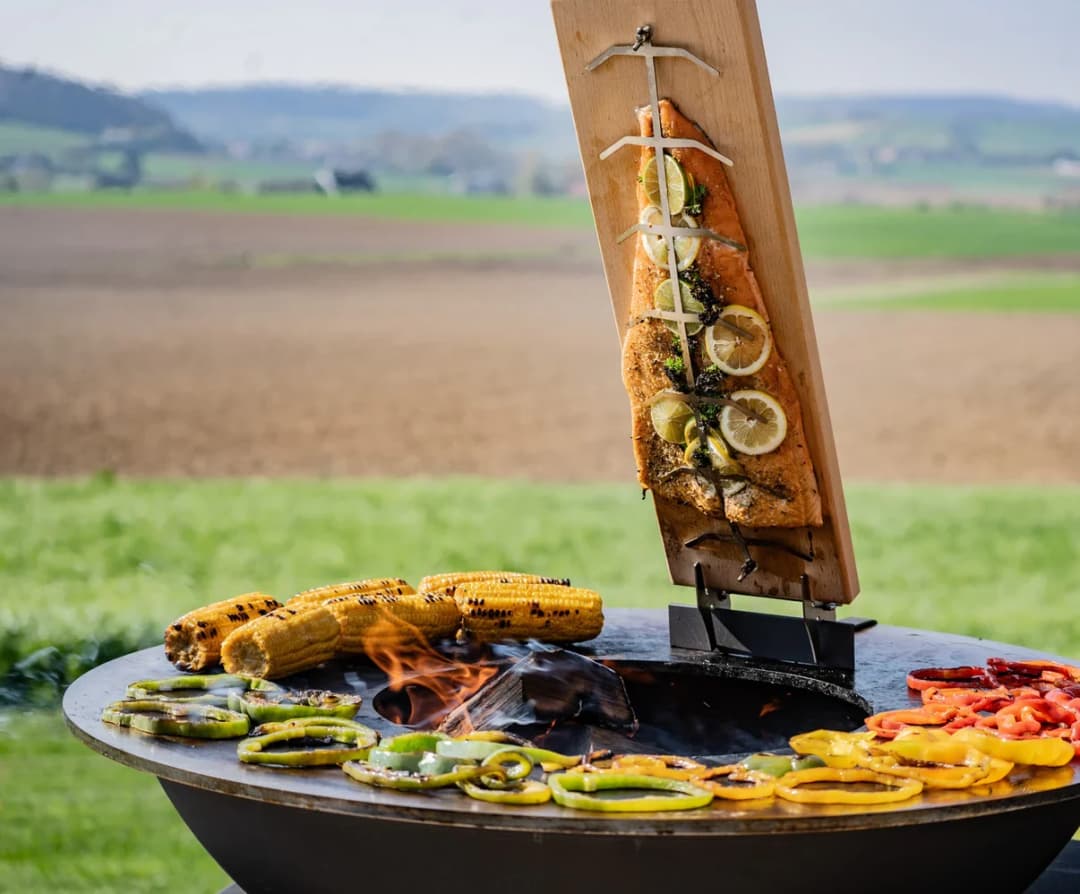 Räucherbrett für Lachs - TIGER FIRE Plancha BBQ 88