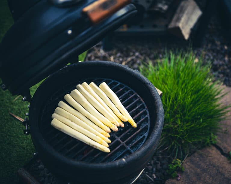 Asperges met kaassaus van de bbq recept Asperges met kaassaus van de bbq recept