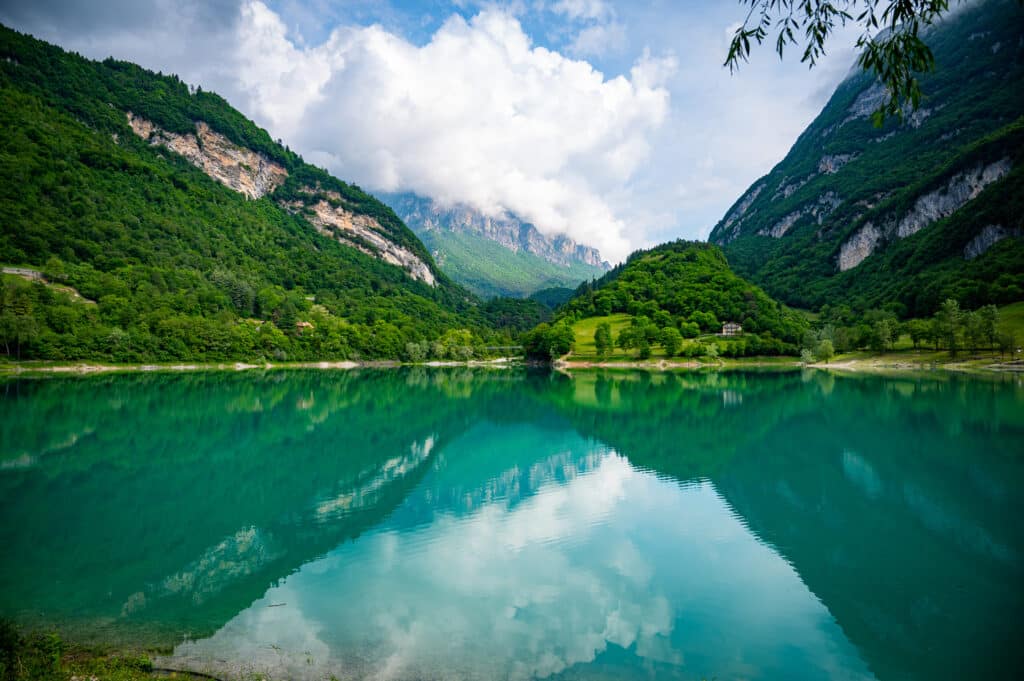 bbq roadtrip 3 Kamperen in Stijl: Kamado BBQ's voor Onderweg